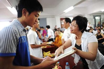 农村贫困地区高招专项今年有9万多学子受益