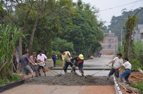 农村公路养护任务繁重